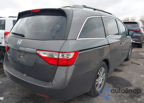 2013 Honda Odyssey Ex-L z USA, uszkodzony, nr VIN 5FNRL5H68DB026440